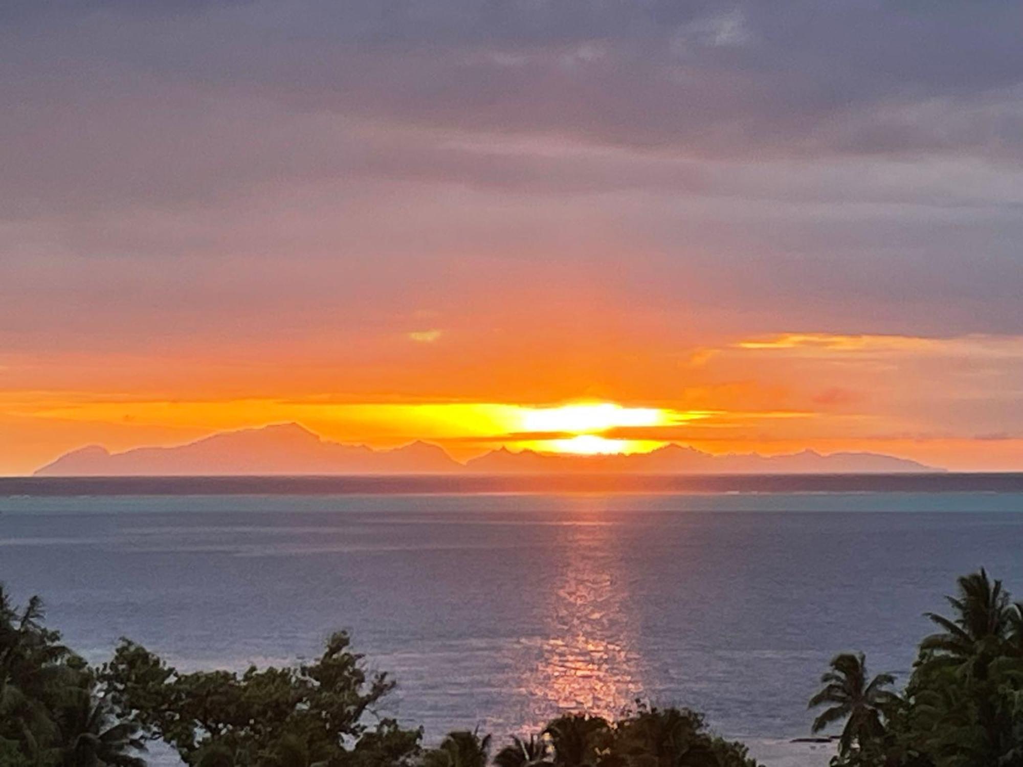 Fare Mato Tahaa Apartment Patio  Bagian luar foto